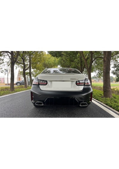 F30 3 Serisi İçin 2022+ Yükseltme G20 Facelift Body Kıt Makyajsız Kasa Xenon Farlı Modeller İçin
