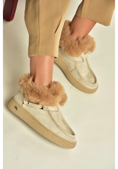 Fox Shoes Z380576302 Bej Süet Yapay Kürklü Kadın Bot