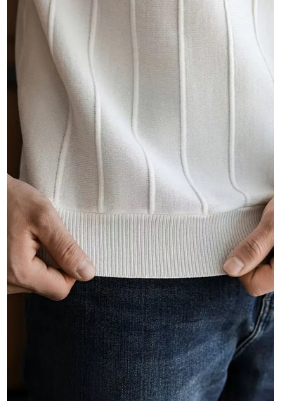 Cool Tarz Canlı Beyaz Erkek Yuvarlak Yaka Örme T-shirt Canlı Beyaz Canlı Beyaz
