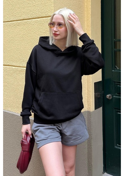 Siyah Kapüşonlu Oversize Cepli Sweatshirt Mg2207