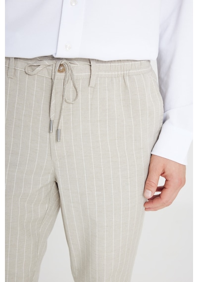 AC&Co / Altınyıldız Classics Erkek Vızon Keten Slim Fit Dar Kesim Beli Bağlamalı Çizgili Casual Pantolon Vizon AC&Co / Altınyıldız Classics Erkek Vızon Keten Slim Fit Dar Kesim Beli Bağlamalı Çizgili Casual Pantolon Vizon
