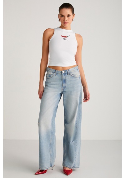 Ethıquet Spıce Kadın Bisiklet Yaka Kalın Askılı Baskı Detaylı Crop Organik Pamuklu Örme Kumaş Beyaz T-shirt