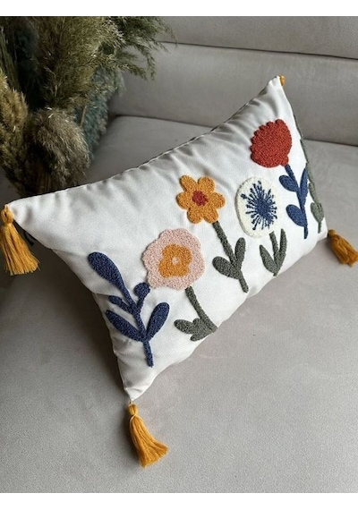 Tekli Punch İşlemeli Çiçekli Flowers Pançlı Nakışlı Dekoratif Kırlent Kılıfı 35x50 Kırmızı Bej