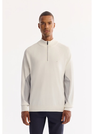 Avva Erkek Ekru Dik Yaka Fermuarlı Rayon Tüylenmeyen Triko Regular Fit Kazak A52y5020