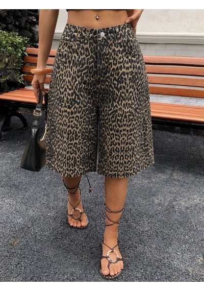 Efnaz Style Kadın Yüksek Bel Leopar Desen Detaylı Kısa Kot Şort