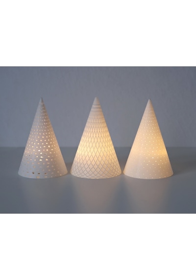 Yılbaşı Temalı 3 Lü Led Tealight Mumluk Seti Dekoratif Işıklı Çam Ağacı Silüetli Mumluk