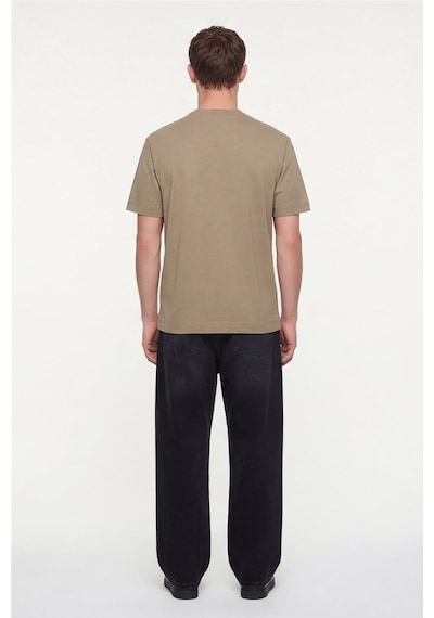 Sabri Özel Erkek Vizon Normal Kesim Regular FitPamuk Dokuma Bisiklet Yaka Basic T-shirt Sabri Özel Erkek Vizon Normal Kesim Regular FitPamuk Dokuma Bisiklet Yaka Basic T-shirt