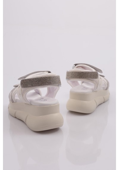Dgn 4940-22y Kadın Kalın Taban Silver Taşlı Cırtlı Sandalet 4940-2027-R0198 Beyaz