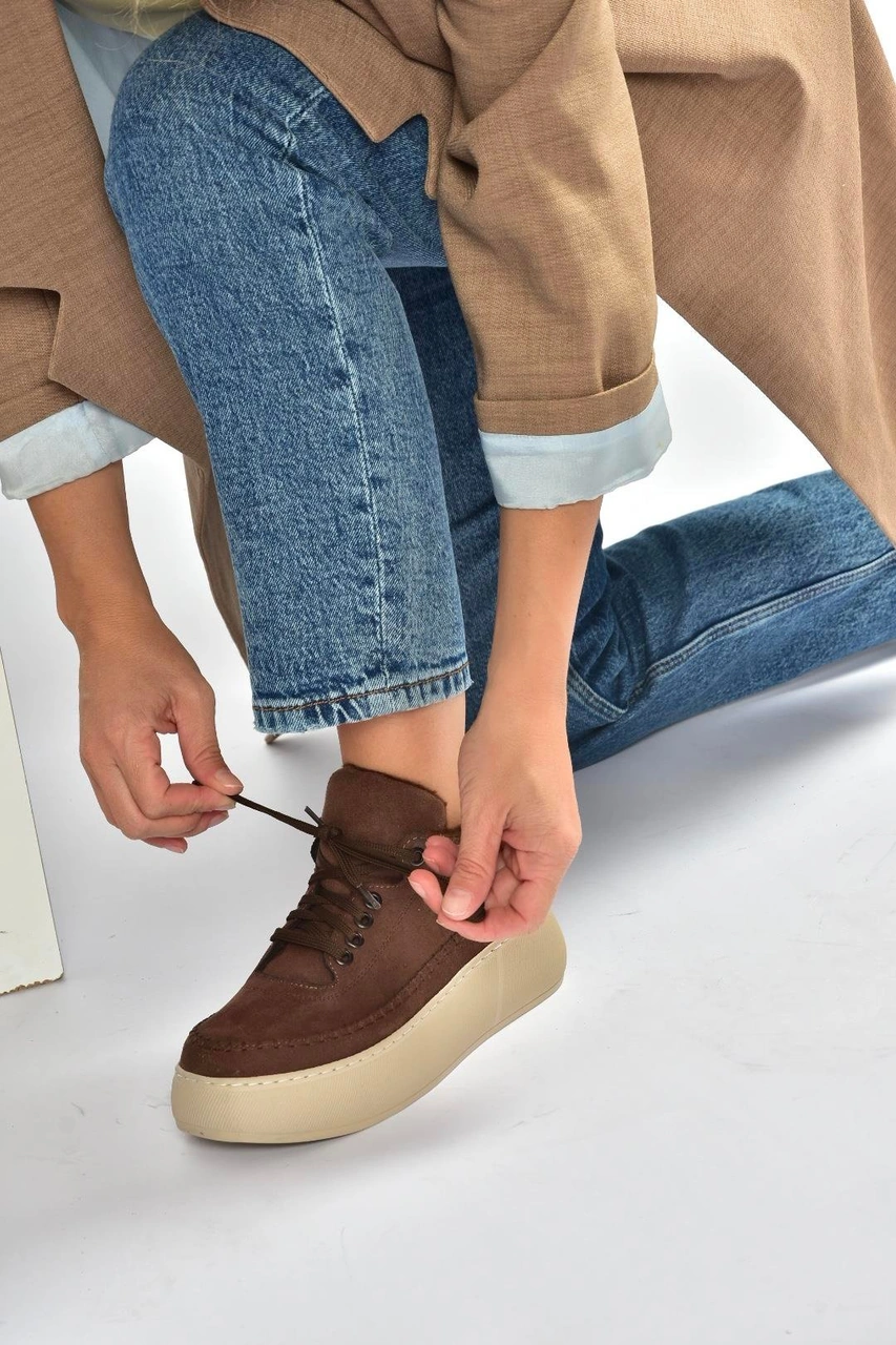 Fox Shoes T811845302 Kahverengi Süet Kalın Tabanlı Kadın Ayakkabı Kahverengi-süet