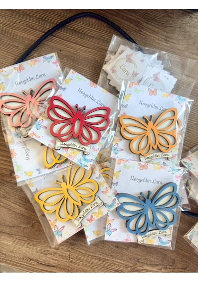 İsme Özel Ahşap Kelebek Magnet 10'lu - Bebek Doğum, Baby Shower, Nişan Ve Doğum Günü Hediyeliği