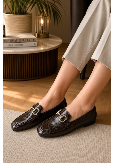 Kadın Loafer Makosen Metal Tokalı Rugan Günlük Ayakkabı Kahverengi