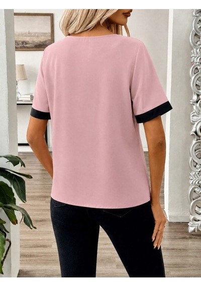 Buğrahayalin Kadın Kısa Kollu Asımetrik Yaka Detaylı Düğmeli Dubai Bluz Pembe