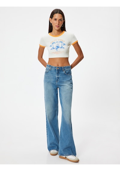 Koton Crop Tişört Yaz Temalı Baskılı Biyeli Bisiklet Yaka Kısa Kollu Slim Fit Ekru 4sal11136ık Ekru Koton Crop Tişört Yaz Temalı Baskılı Biyeli Bisiklet Yaka Kısa Kollu Slim Fit Ekru 4sal11136ık Ekru