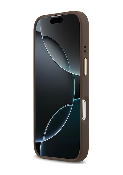 Apple Uyumlu iPhone 17 Kılıf Guess Lisanslı M-safeli 4g Desenli Pu Metal Plaka Klasik Logolu Kahverengi Kahverengi
