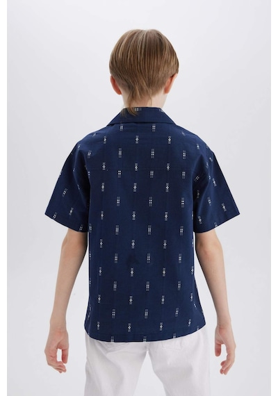 DeFacto Erkek Çocuk Oversize Geniş Kalıp Polo Yaka Brode Kısa Kollu Gömlek D8339A825SMNV248