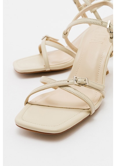 Luvishoes Nebel Ekru Cilt Kadın Topuklu Sandalet Ekru