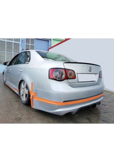 Volkswagen Jetta Mk5 2005-2010 Body Kit Plastik Boyasız