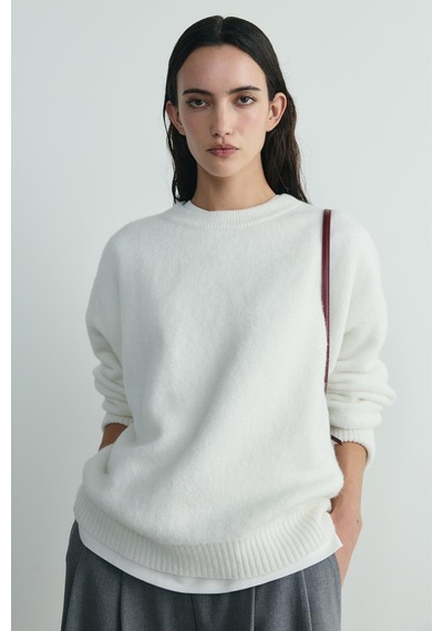 Suud Collection Ekru Bella Oversize Kazak