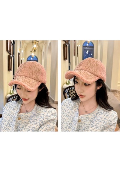 Valkyrie Peluş Şapka Kadın Pembe Renk Taş Detaylı Kışlık Şapka Ayarlanabilir Pembe Pembe