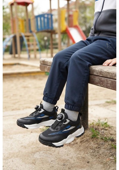 Vicco Tora Siyah Anatomik Akıllı Bağcıklı Sneaker Erkek Çocuk Ayakkabı 346.f26k.137