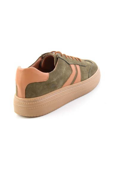 Bambi Yeşil Nubuk Hakiki Deri Kadın Sneaker K01753222201
