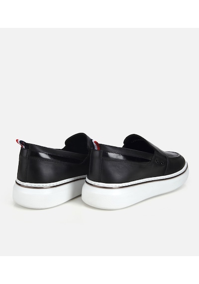 Hotiç Erkek Deri Siyah Metal Detaylı Günlük Loafer