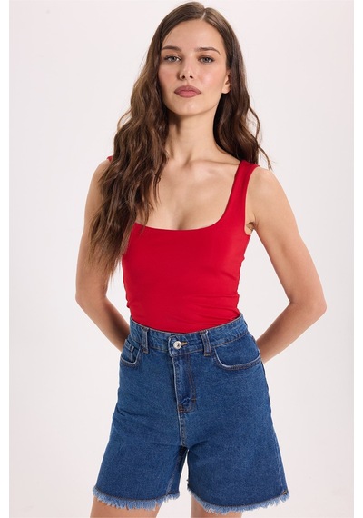 Tudors Kadın Slim Fit Dar Kesim Askılı Kare Yaka Sırtı Açık Sandy Kumaş Çıtçıtlı Bordo Body-51250