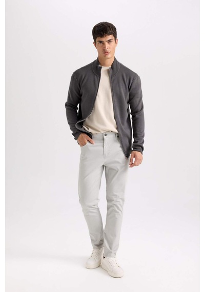 DeFacto Yazlık Gabardin Chino Kanvas Pantolon Slim Fit Dar Kesim Dar Paça Cepli B2089AX25SPGR296