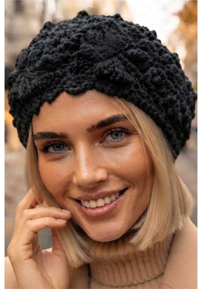 Tezzgelsin Kadın Çiçek Motifli Kabartmalı Örme Triko Kışlık Bere Siyah