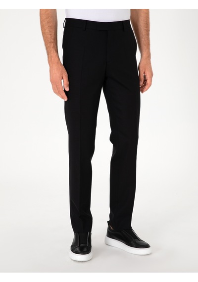Cacharel Siyah Slim Fit Yün Karışımlı Klasik Kumaş Pantolon Cacharel Siyah Slim Fit Yün Karışımlı Klasik Kumaş Pantolon