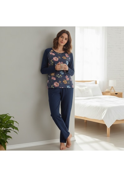 Bonbon Kadın Giyim Lacivert Renk Önü Saten Kumaş Çiçek Baskılı Uzun Kollu Pijama Takımı Bb2676 Bonbon Kadın Giyim Lacivert Renk Önü Saten Kumaş Çiçek Baskılı Uzun Kollu Pijama Takımı Bb2676
