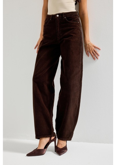 Itsbasic Kadın Koyu Kahverengi 29w5-81 Skater Fit İnce Fitilli Velvet Kadife Kumaş Pantolon