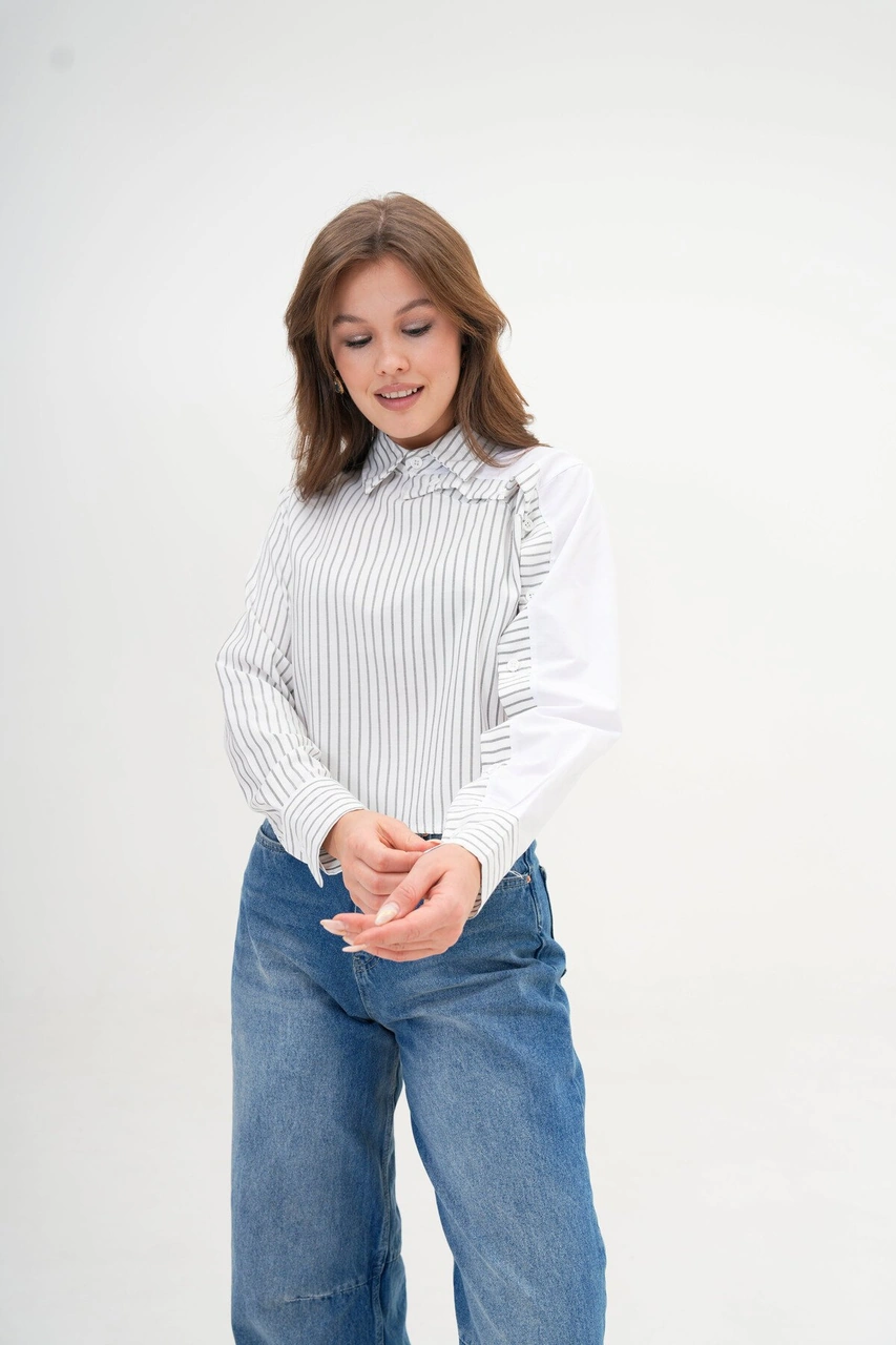 Mamayaga Kadın Özel Tasarım Yaka Kol Düğmeli Çizgi Garnili Crop Boy Bluz Gömlek Siyah Çizgili