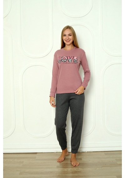 Wordex Fawn 04-3011 İnterlok Kumaş Love Baskılı Kışlık Ev Kadın Pijama Takımı Koyu Lila Wordex Fawn 04-3011 İnterlok Kumaş Love Baskılı Kışlık Ev Kadın Pijama Takımı Koyu Lila