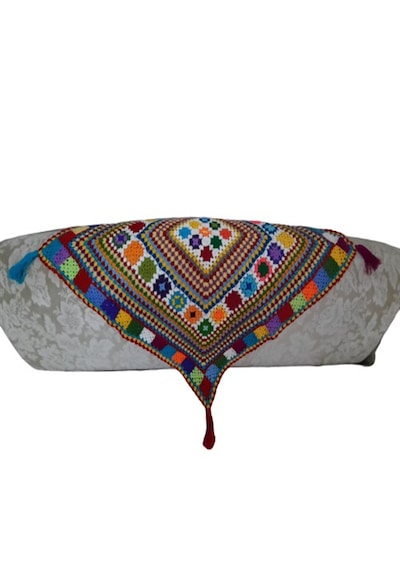 El Örgüsü Etnik Otantik Püsküllü Çok Amaçlı Örtü 85 Cm X 85 Cm Çok Renkli