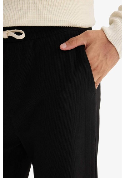 Defacto Regular Fit Beli Bağcıklı Eşofman Altı F0309ax25aubk81 Siyah-bk81 Defacto Regular Fit Beli Bağcıklı Eşofman Altı F0309ax25aubk81 Siyah-bk81