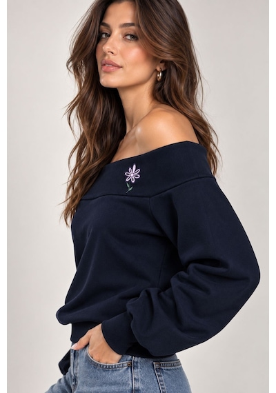 Sortie Collection Madonna Yaka Çiçek Nakışlı 3 İplik Sweatshirt Lacivert