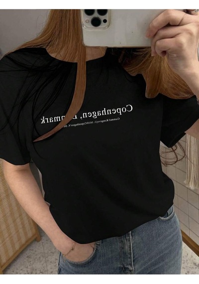 Uyguntarz Unisex Copenhagen Denmark Baskılı Tasarım Tshirt Siyah