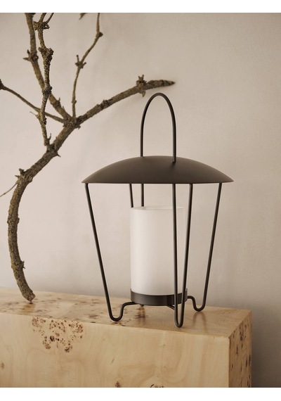 Ferm Living Abri Feneri, Paslanmaz Çelik Ve Cam Tasarım, Rüzgar Korumalı Kubbe Lambalar Siyah