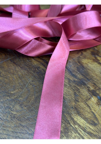 Saten Pembe Kurdele Şerit Dikiş Giyim Aksesuarı En 25 Mm 1 Metre