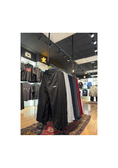 Zaee Nakışlı Yazlık Kumaş Ayarlanabilir Paça Baggy Premium Eşofman Altı Lacivert Zaee Nakışlı Yazlık Kumaş Ayarlanabilir Paça Baggy Premium Eşofman Altı Lacivert