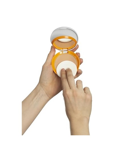 360 Yağsız Kompakt Pearl Spf 50 10 Gr Cilt Kremi