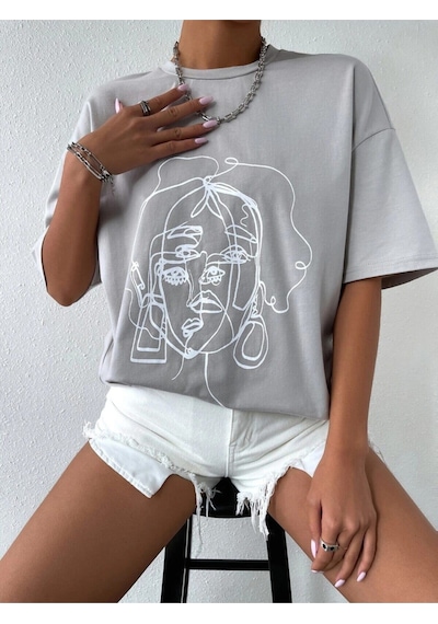 Flood Of Style Kadın Çizgili Figür Oversize Boyamalı Gri T-shirt