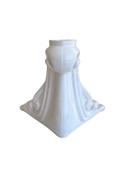 Sultan Lükens Desenli 14cm Beyaz Plastik Ayak Mobilya Masa Ve Dolap Ayağı 14cm Beyaz 1 Adet Beyaz