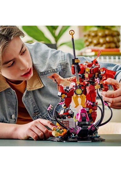 Mey İthalat Ninjago Ateş Şövalyesi Robotu 71846