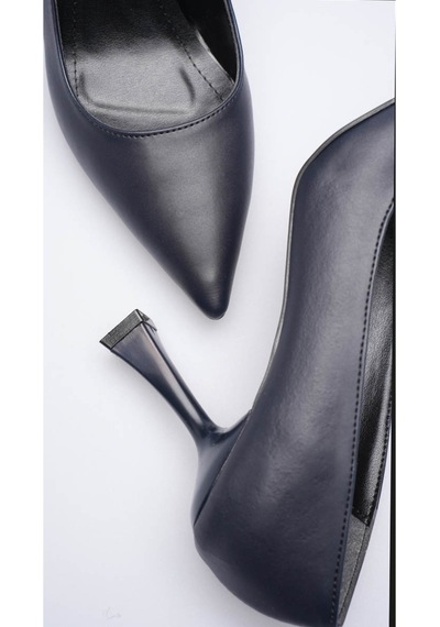 Dm Dossa Mossi Shoes Lacivert Deri Sivri Burun 9 Cm Topuk Ernio Stiletto Kadın Ayakkabı Lacivert Cilt Deri Dm Dossa Mossi Shoes Lacivert Deri Sivri Burun 9 Cm Topuk Ernio Stiletto Kadın Ayakkabı Lacivert Cilt Deri