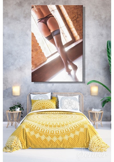 Siyah Tangalı Ve Çoraplı Nü Kadın Model Fotoğrafı Dikey Kanvas Tablo Tekli Ev Kafe Ofis 3249