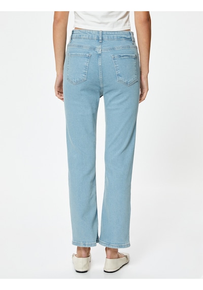 Koton İspanyol Paça Kot Pantolon Crop Slim Fit Standart Bel Açık İndigo 5wal40011md İndigo Koton İspanyol Paça Kot Pantolon Crop Slim Fit Standart Bel Açık İndigo 5wal40011md İndigo