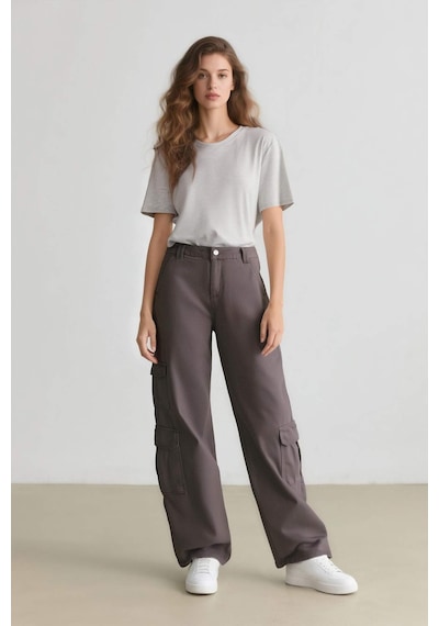 DeFacto Straight Fit Kışlık Gabardin Pantolon Kargo Cepli Normal Bel Düz Paça D3762AX24AUGR310 Gri