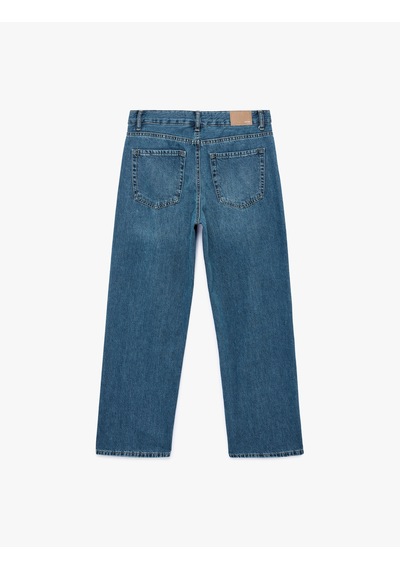 Koton Pamuklu Normal Bel Düğmeli Düz Paça Denim Pantolon - Straight Fit Jean Orta İndigo 7wal40093md Koton Pamuklu Normal Bel Düğmeli Düz Paça Denim Pantolon - Straight Fit Jean Orta İndigo 7wal40093md